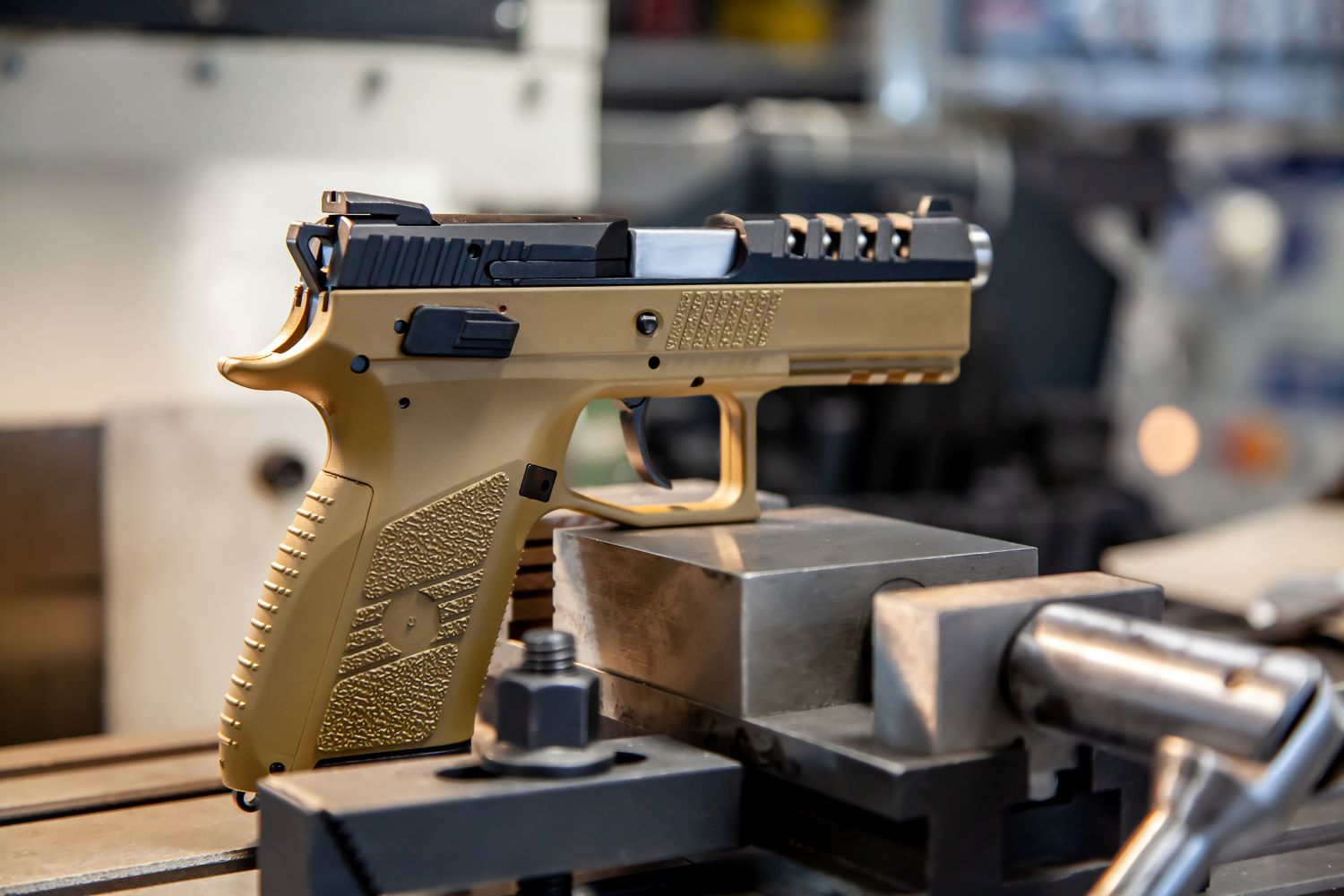 Everything you should know about concealed carry guns for big hands